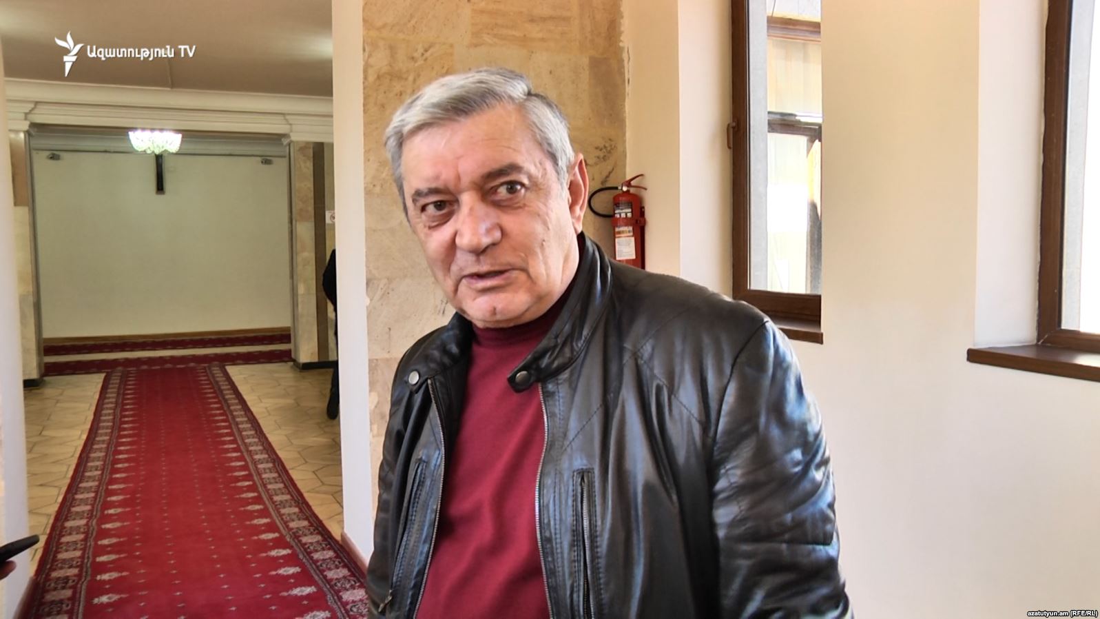 Un autre député quitte les rangs du Parti républicain