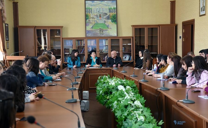 La Fondation suisse Kuhner fait don d&rsquo;équipement de laboratoire à l&rsquo;Université d&rsquo;État d&rsquo;Artsakh