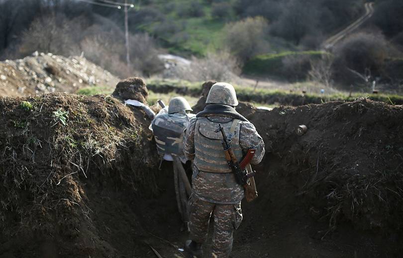 Un soldat Arménien blessé par un tir ennemi à la frontière nord-est de l’Artsakh jeudi 26 juillet
