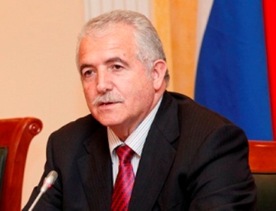 Oleg Yesayan, ambassadeur d’Arménie en Biélorussie démis de ses fonctions et remplacé par Armen Ghevondyan