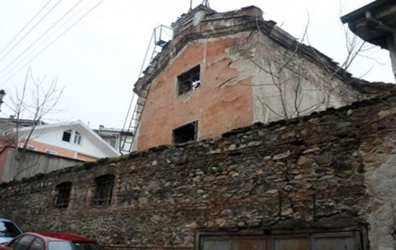 L’église arménienne du quartier de Setbach de ville de Bursa (Brousse) bien spolié lors du génocide, mise en vente à 1,5 million de dollars