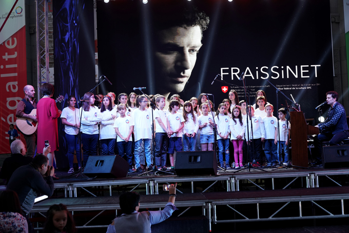 spectacle_ecole_francaise_02-2.jpg