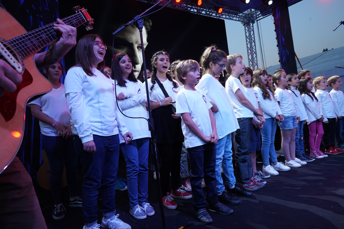 spectacle_ecole_francaise_03-2.jpg