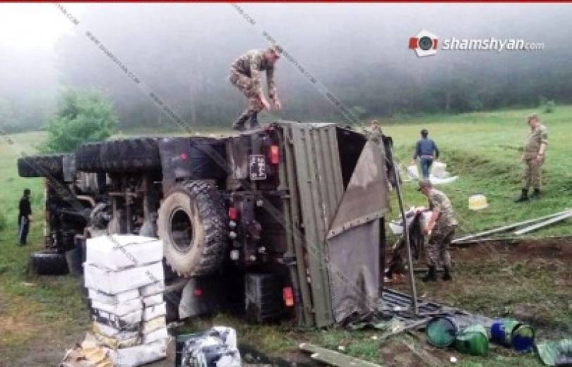 4 soldats Arméniens sont morts à midi dans l’accident de leur camion militaire sur la route Goris-Koubatli
