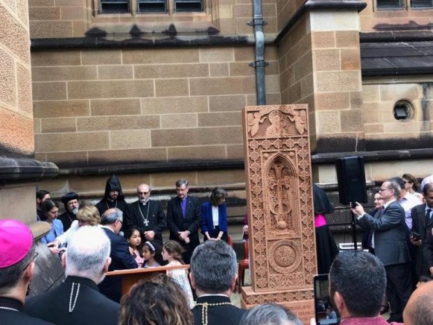 Un khatchkar inauguré près de l’église Sourp Mariam Asdvadzadzine à Sydney (Australie)