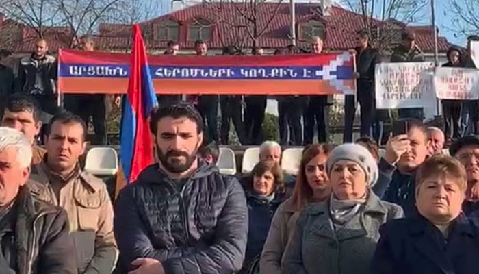A Stepanakert (Artsakh) un groupe appelle les autorités d’Arménie à libérer Robert Kotcharian