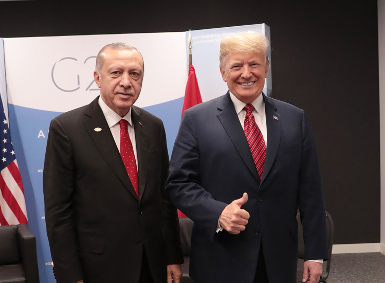 Erdogan assure qu&rsquo;il va « éradiquer » le groupe Etat islamique en Syrie,  affirme Trump