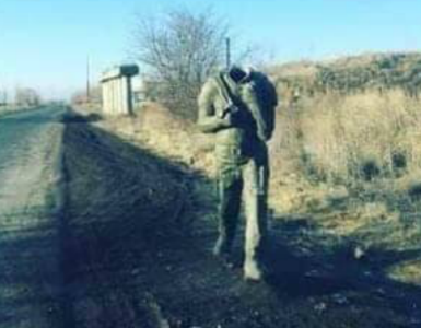 La statue de Nikol Pachinian a perdu sa tête !