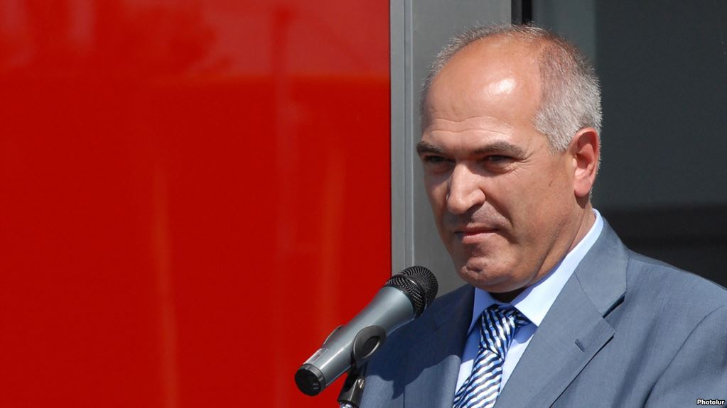 Un homme d&rsquo;affaires devant la CEDH car on lui refuse un traitement à l&rsquo;étranger