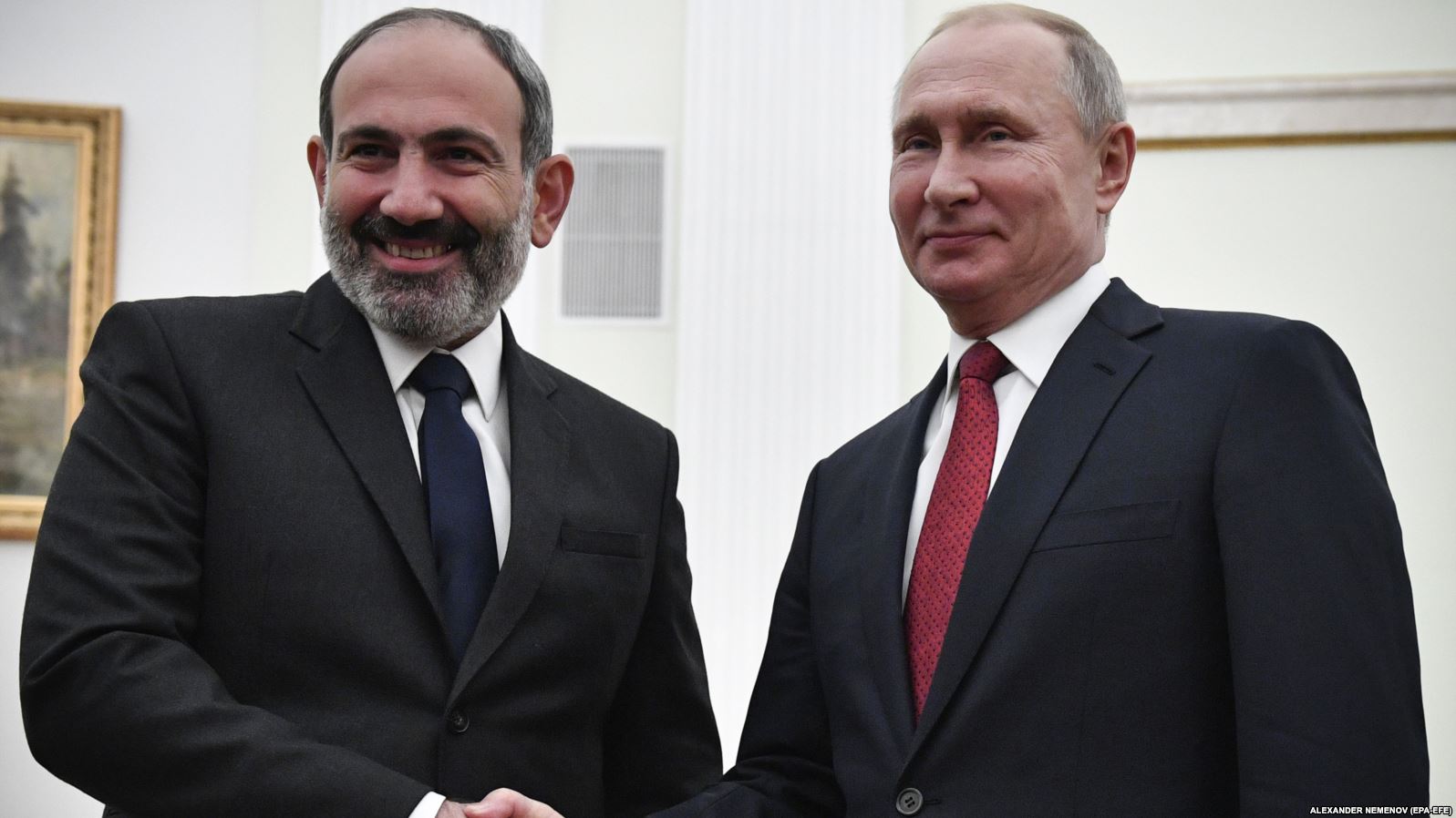 Le president Poutine félicite enfin Pachinian