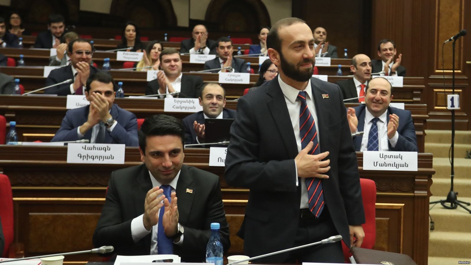 Ararat Mirzoyan, nouveau president du Parlement arménien