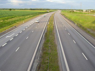 L’Union européenne devrait investir au total 732 millions d’euros dans les projets routiers en Arménie dont l’autoroute nord-sud