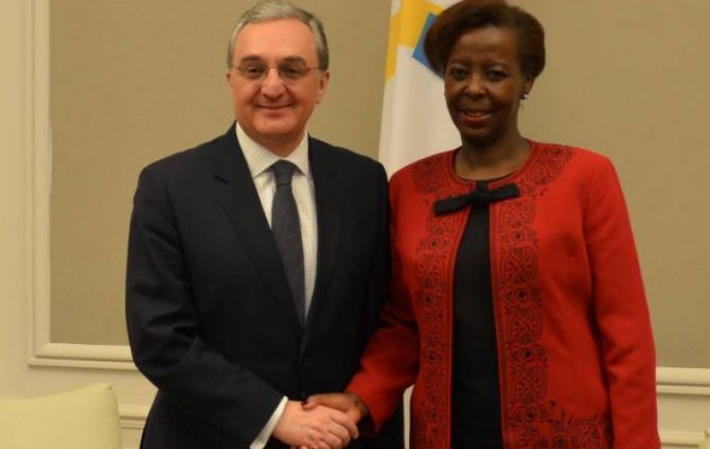 Le chef de la diplomatie arménienne rencontre à Paris, Louise Mushikiwabo la Secrétaire générale de la Francophonie