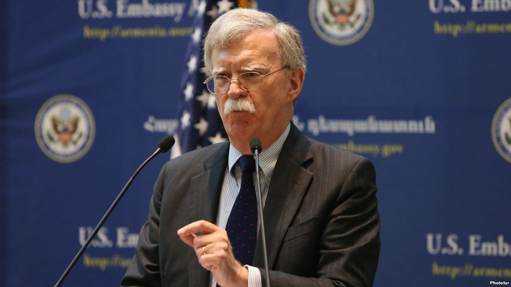 John Bolton salue les avancées démocratiques de l’Arménie