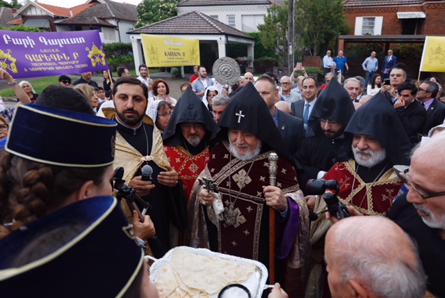 Le catholicos Karékine II en visite pastorale à Sidney