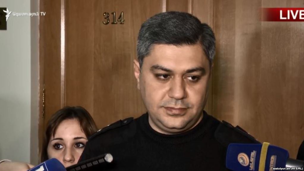Le chef du SNS promet des « révélations importantes » pour bientôt