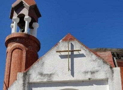 Des inconnus pénètrent dans une église arménienne en Argentine et volent de précieuses reliques