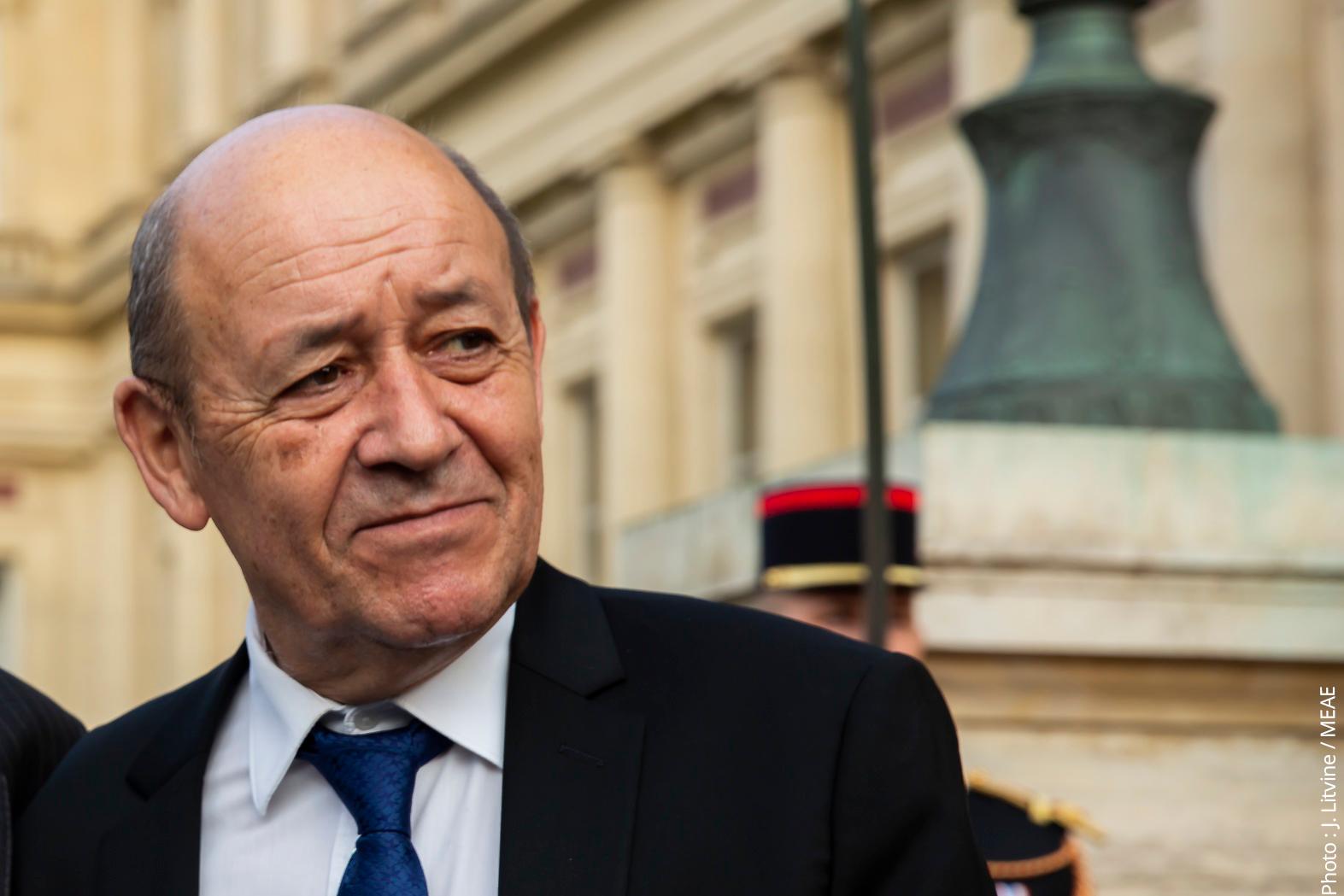 Entretien de Jean-Yves Le Drian avec son homologue arménien
