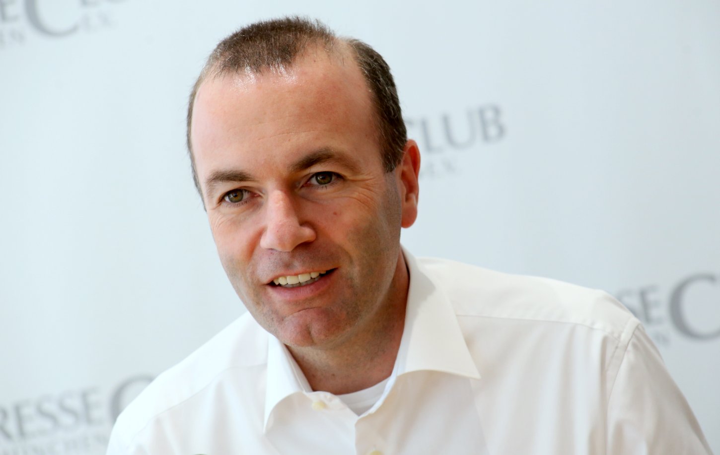 Manfred Weber célèbre les valeurs chrétiennes, veut maintenir  la Turquie en dehors de l&rsquo;UE