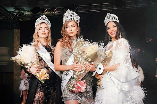 L’Arménienne Angelina Tchobanyan (18 ans) remporte le concours de beauté Miss USSR UK