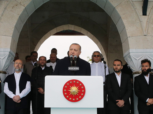 Ankara appelle Moscou à faire cesser les attaques contre Idleb