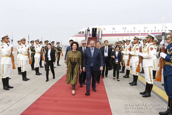 Le Premier ministre arménien Nikol Pachinian est arrivé à Pekin pour une visite de travail en Chine