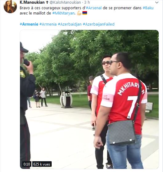 Bravo à ces courageux supporters d’Arsenal de se promener dans Baku avec le maillot de Mkhitaryan