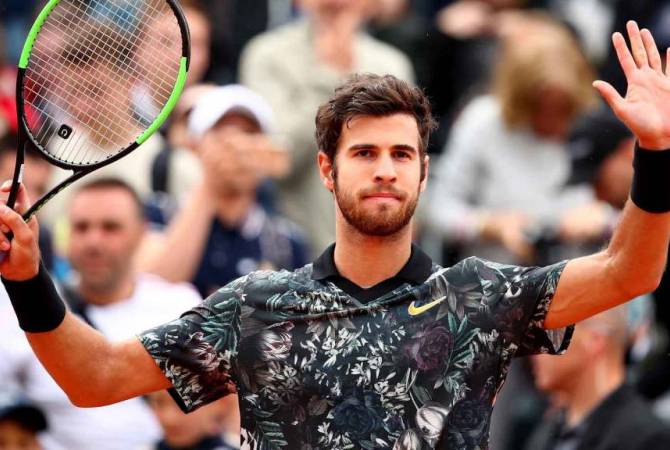 Karen Khachanov qualifié pour le 3e tour du Tournoi de Roland Garros