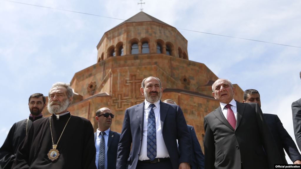 Nikol Pachinian accuse les autorités du Karabagh d&rsquo;avoir répandu de fausses rumeurs