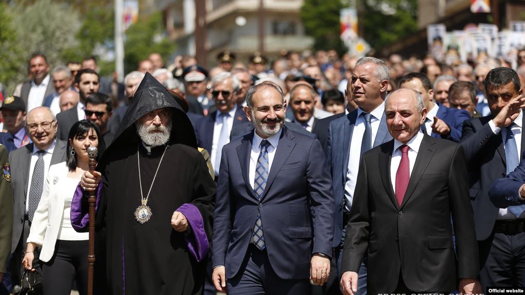L&rsquo;opposition appelle les leaders de l&rsquo;Arménie et de l&rsquo;Artsakh à apaiser les tensions