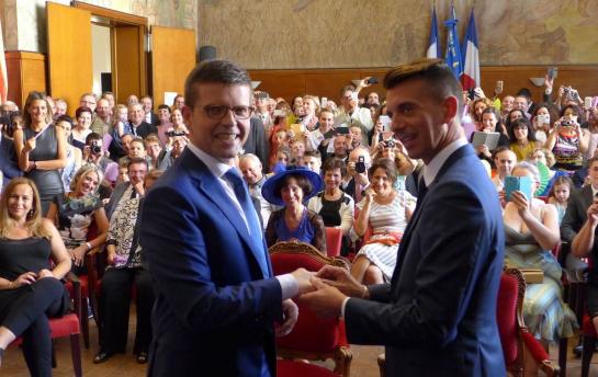 Luc Carvounas : « Je ne céderai rien aux homophobes et fais citer G. Der Agopian en correctionnel »