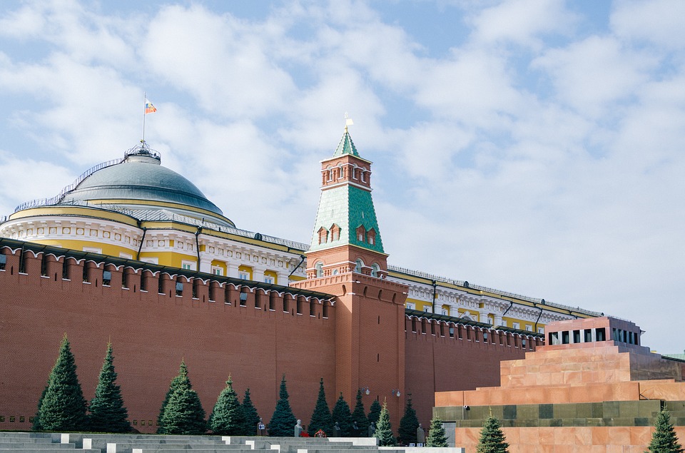Le Kremlin dénonce les manifestations en Géorgie comme une « provocation russophobe »