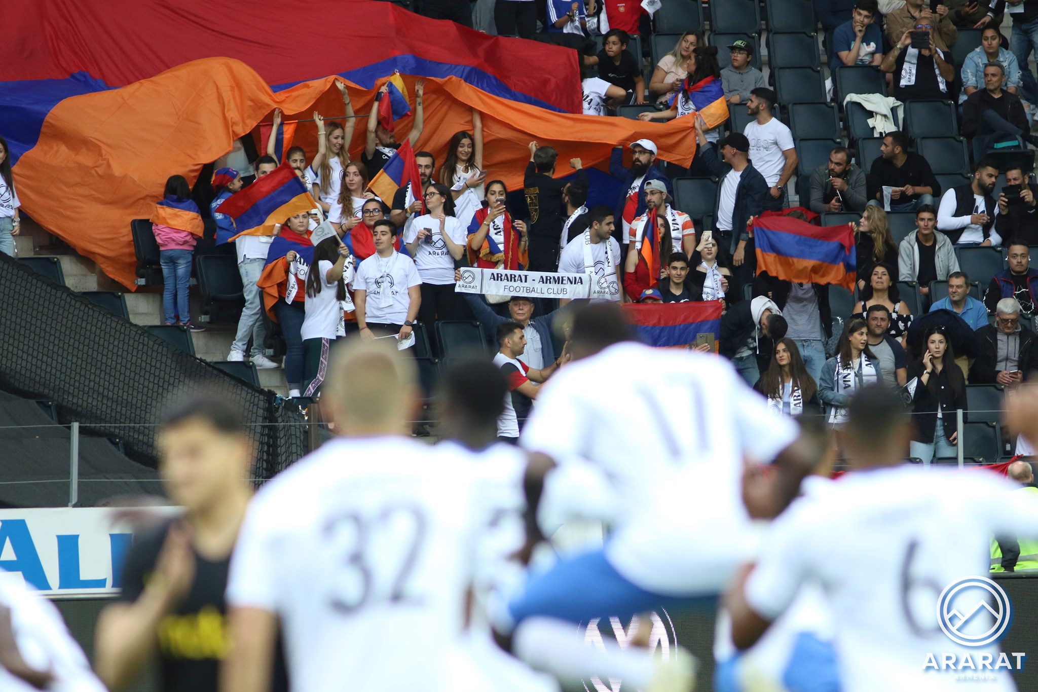 Ararat Armenia éliminé dès le premier tour des qualifications de la Ligue des Champions remercie les supporters Arméniens de Suède
