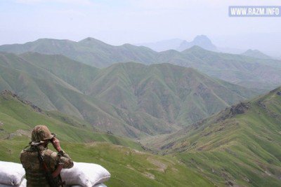 Selon un expert militaire russe l&rsquo;intensification des tirs azéris depuis le Nakhitchevan vise à affaiblir le front des positions arméniennes en Artsakh