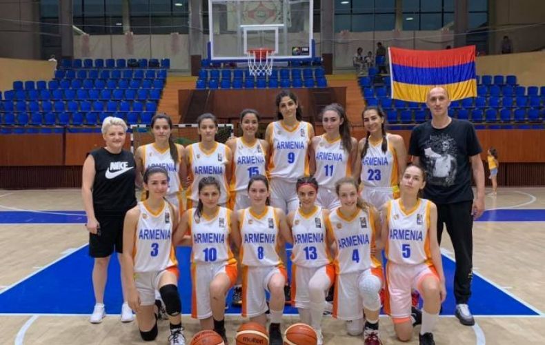 L’équipe féminine d’Arménie de basket (-18 ans), championne d’Europe de division C