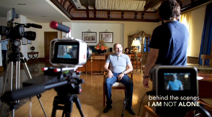« I am not alone » : un film sur la Révolution de Velours présenté au Festival international de Toronto