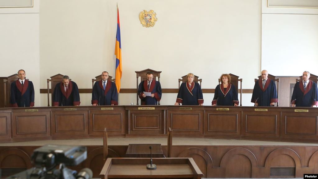 La Cour constitutionnelle accepte en partie l’appel de Kotcharian
