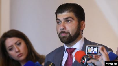 Le SNS continue son enquête pour corruption contre David Sanasarian