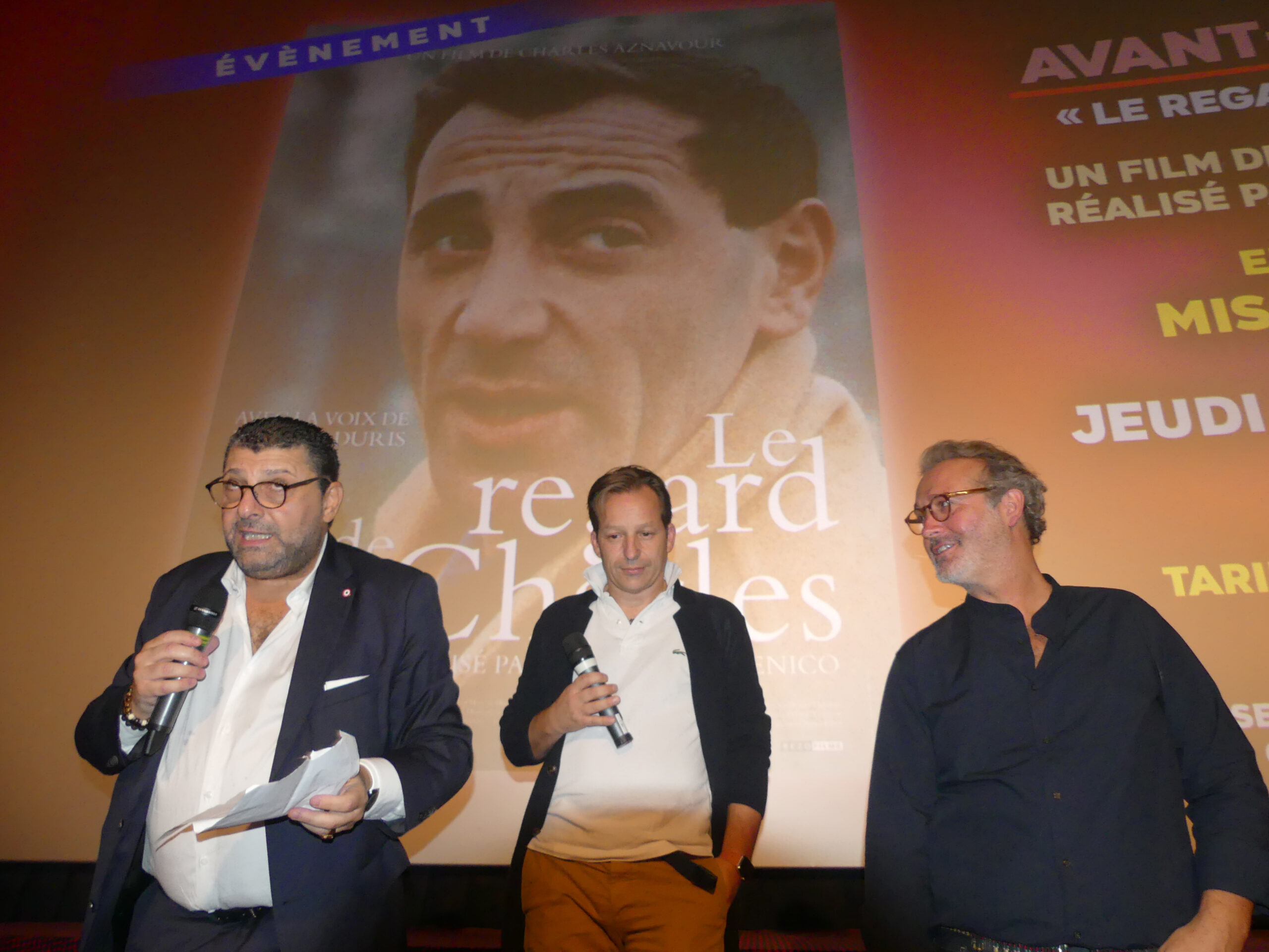 « Le regard de Charles » en haut de l’affiche