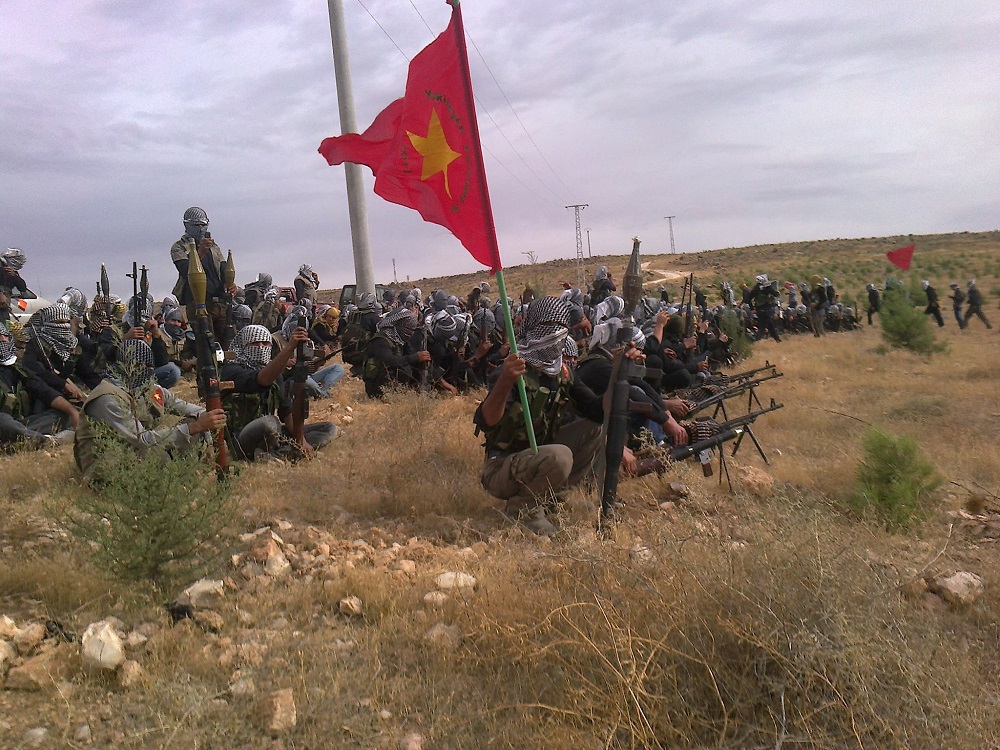 Les forces kurdes disent avoir repoussé un nouvel assaut terrestre  turc