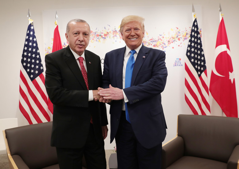 La Turquie n&rsquo;a pas franchi la ligne rouge américaine, Trump évoque  une médiation