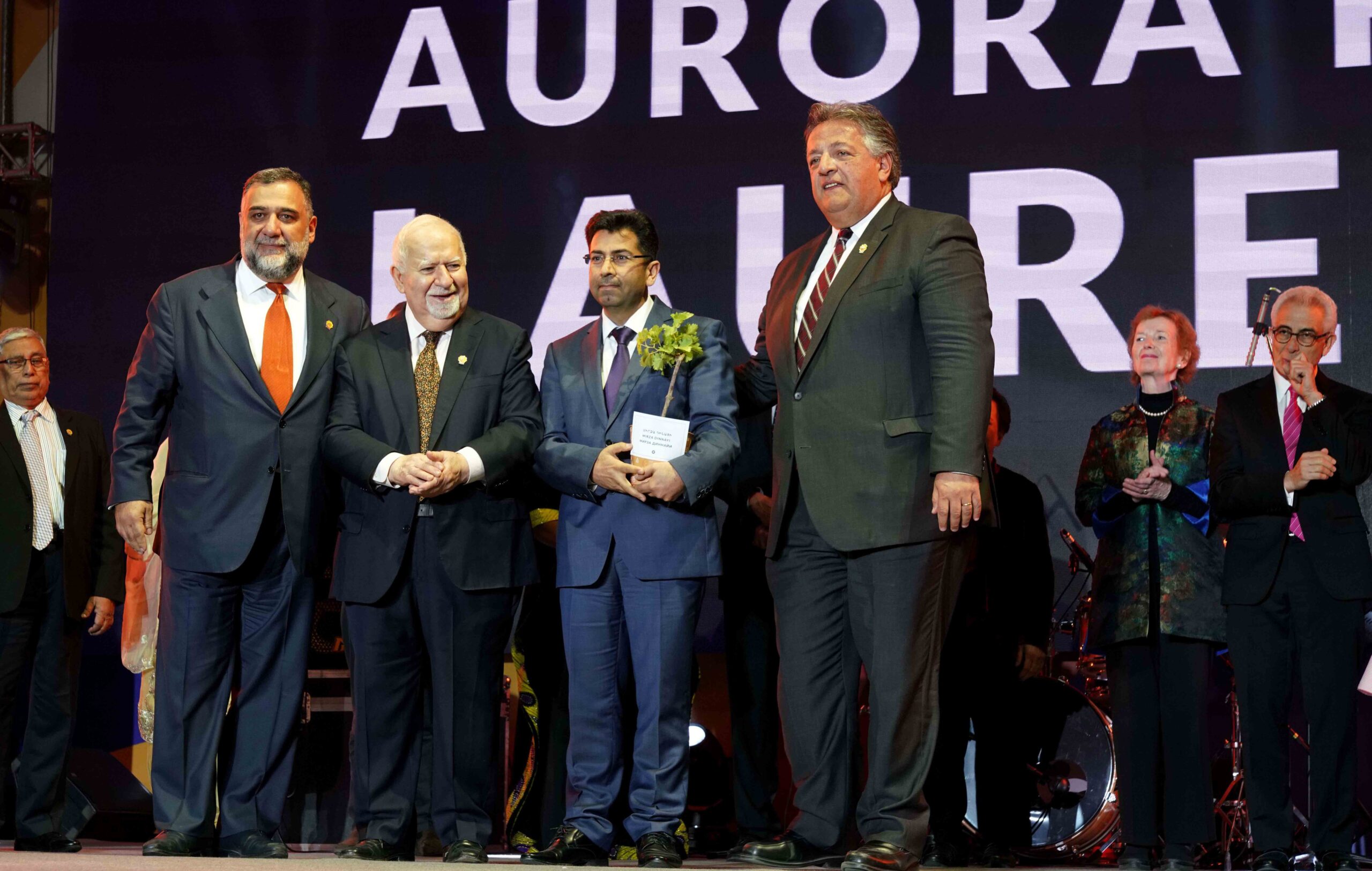 Mirza Dinnayi, lauréat du prix Aurora 2019