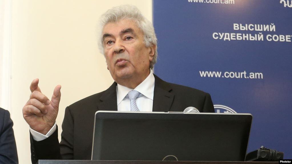 Gagik Harutiunian, ex président de la Cour constitutionnelle, nié avoir été contraint de démissionner