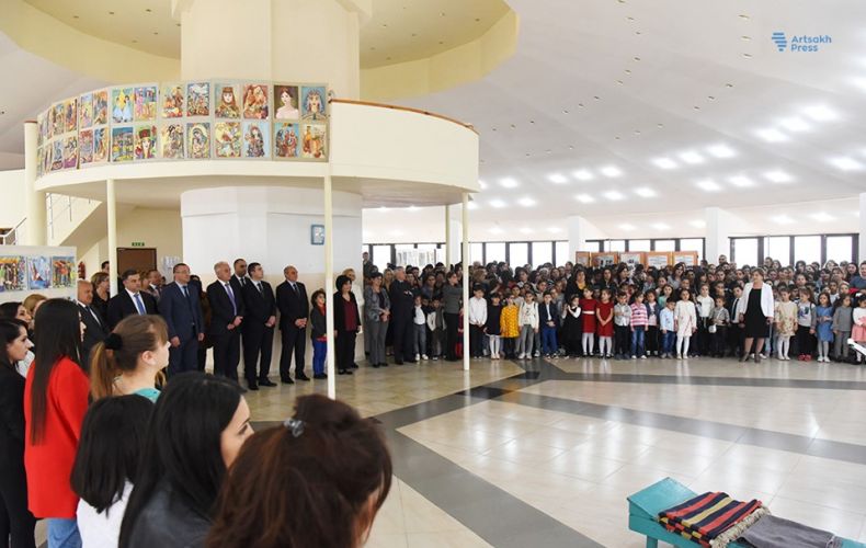 Une exposition à Stepanakert consacrée aux œuvres du poète Hovhannès Toumanian à l’occasion de son 150e anniversaire