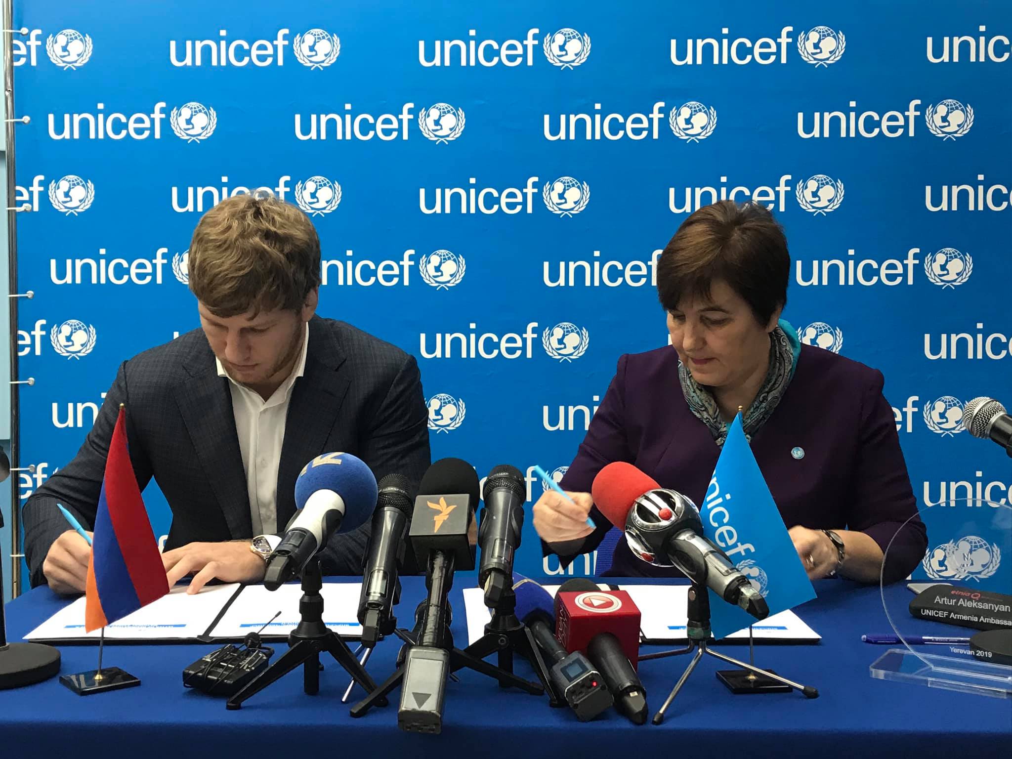 Le champion olympique de lutte Artur Aleksanyan (Arménie) nommé Ambassadeur de l’Unicef