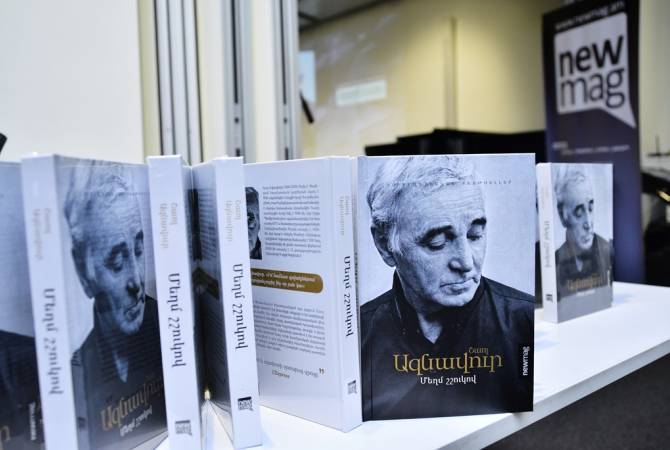 Le livre « A voix basse » de Charles Aznavour publié en arménien par les éditions NewMag