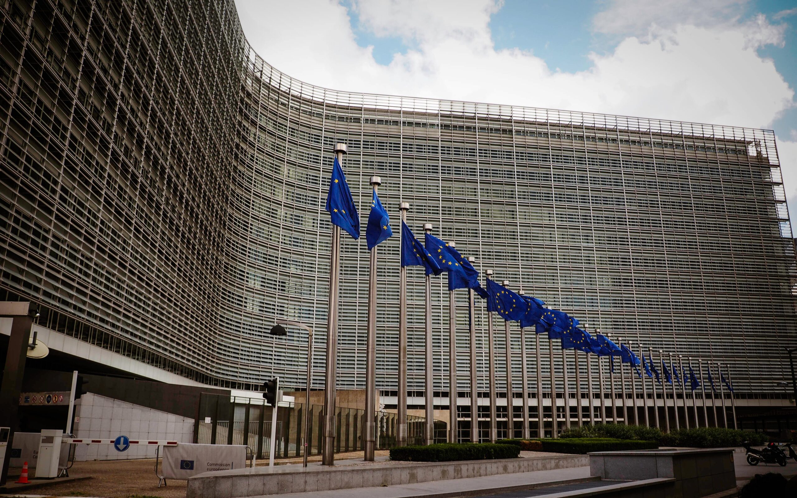 Inquiétude de l’UE après le feu vert à Erdogan sur un déploiement de l’armée en Libye
