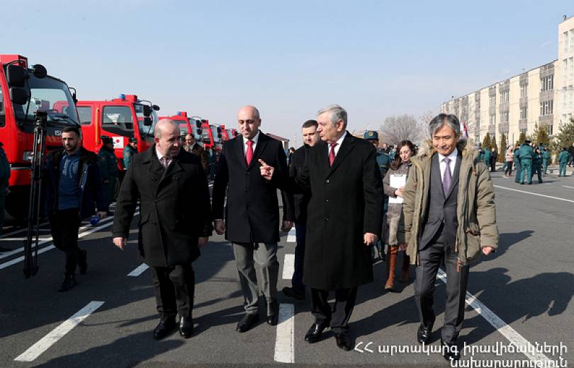 Le Japon a offert 22 véhicules de pompiers à l’Arménie