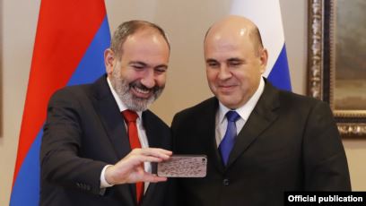 Nikol Pachinian a rencontré le nouveau Premier ministre russe