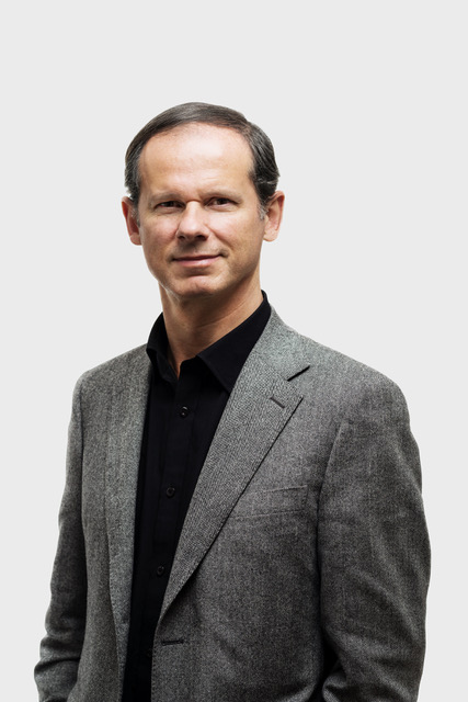 J. R. Dos Santos parle de Gulbenkian et du génocide, un « devoir en tant qu&rsquo;être humain »